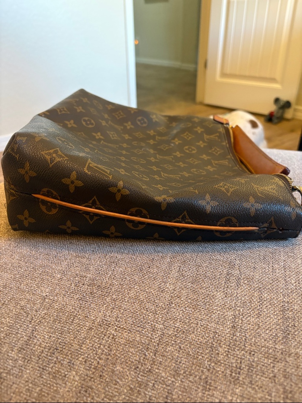 Louis Vuitton Monogram Sully Handbag - Picture 8 of 16